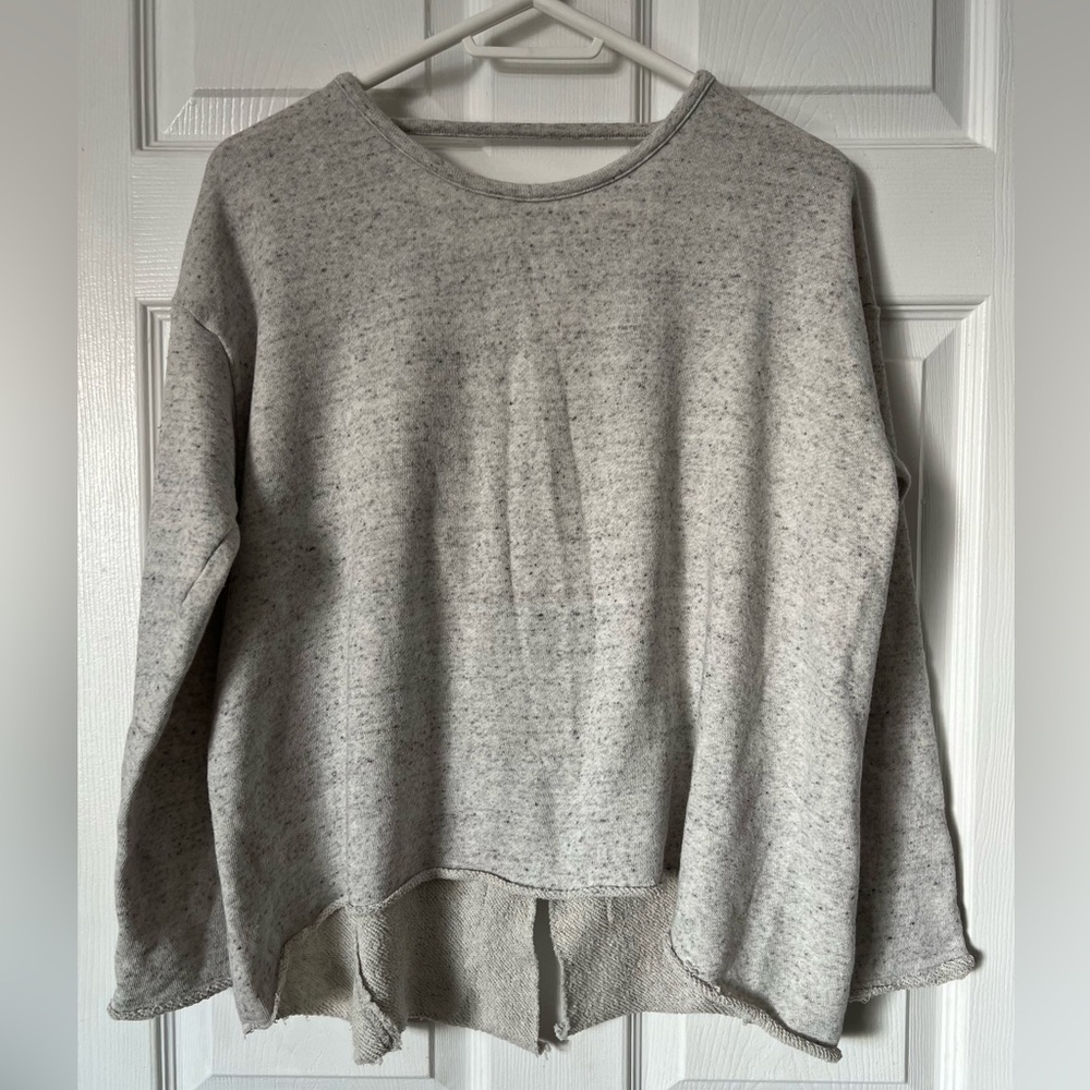 SALTWATER LUXE • heathered white grey oversized open back cutout sweater top raw
